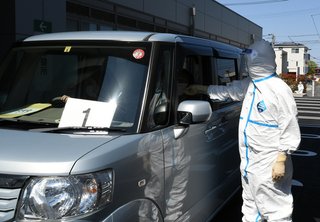 【埼玉】ドライブスルー方式の検査開始　５分で検体採取