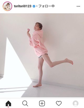 トリンドル玲奈　生足美脚に驚きの声