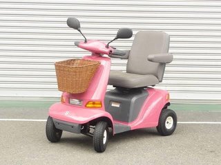 女性が乗ってて色気があってセクシーな車