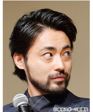 山田孝之が緊急事態下で銀座満喫。妻子持ちで合コン計画・歩きたばこも