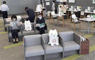 「ぬいぐるみ」でコロナ感染防止、りそな銀行がユニークな取り組み    