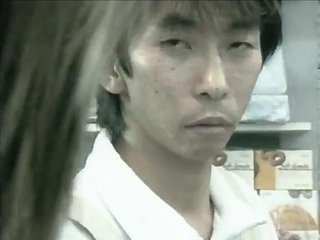 マックス松浦って相川七瀬のMVで撃たれたコンビニ店員役だよね