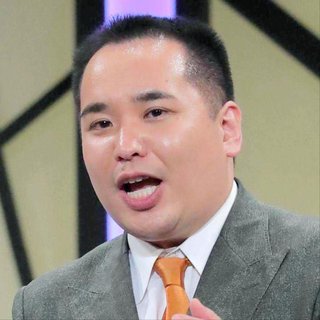 ミルクボーイ・内海崇　交際９年の彼女と婚約を発表