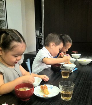 インスタ双子 あゆな ゆいな