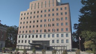 【群馬】４歳男児に暴行容疑で母親と元交際相手逮捕　搬送後死亡