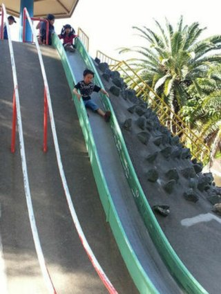 昭和の遊具がヤバすぎる