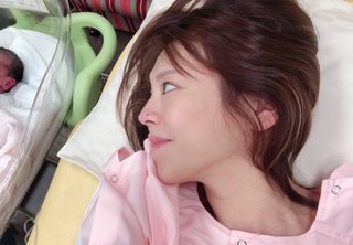 高橋真麻　第１子を出産