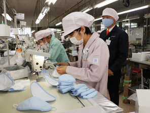 ユースビオ社長「迷惑行為が多発。全身防護服などを100万着輸入する目途が立っていたがやめた」