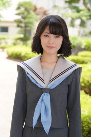 浜辺美波の中村倫也との匂わせ行為がヤバい