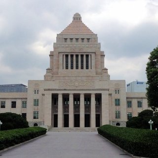 「潰す」「干される」検察庁法改正反対の著名人への中傷続々