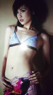 今の長谷川京子が大人のいい女みたいな扱いなの