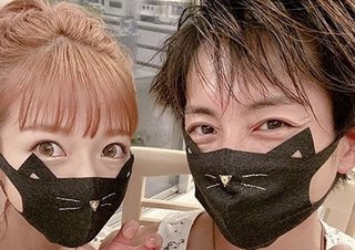 辻希美＆杉浦太陽　おそろいの手作りネコマスク披露