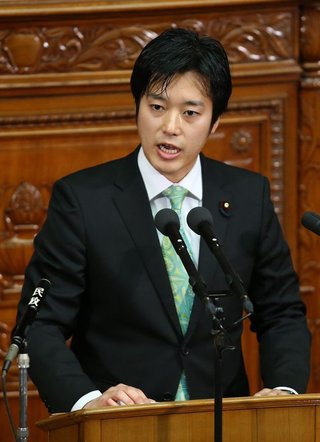 丸山穂高さん 蓮舫さんに「国籍がクラウド」
