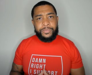 【米国】｢#AllLivesMatter (全ての命が重要)」と主張した女性(24)が射殺される