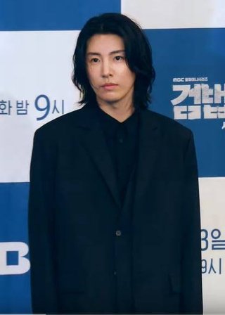 綾瀬はるか、韓国人スターのノ・ミヌと極秘交際2年