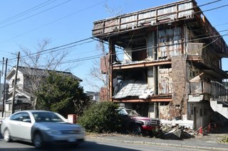 廃墟マンション解体費　所有者9人に請求へ　滋賀・野洲市が代執行