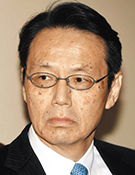 安倍首相、長年 日韓関係に関与してきた金杉外務審議官を異例の短期間で更迭