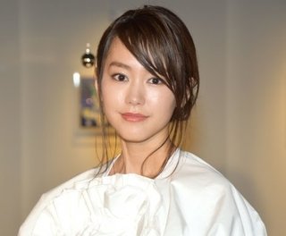桐谷美玲、第1子男児出産「元気いっぱいに産まれてきてくれたことに感謝」三浦翔平がパパに 