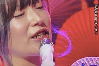 椎名林檎って歯汚すぎじゃない？