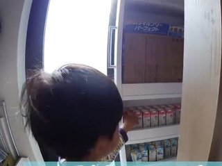 YouTubeでアンパンマンのおもちゃ紹介してる姉妹