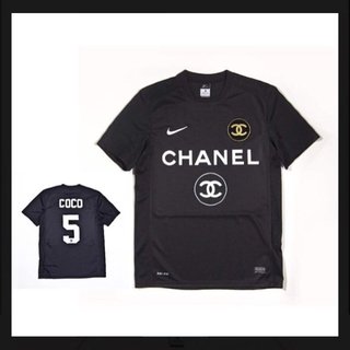 中学生の息子がグッチが欲しいと言うんだけど