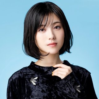 浜辺美波より美人いないかも