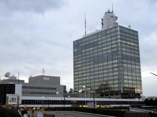 NHK､台風情報やめ「野党の代表選会見」完全生中継50分「要る？」｢台風は？」 
