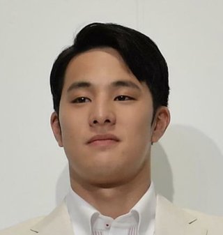 競泳「瀬戸大也」が白昼不倫　ホテルでの事後、娘2人のお迎えへ…