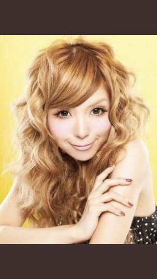 益若つばさ、ロングヘアにイメチェン「可愛すぎる」の声