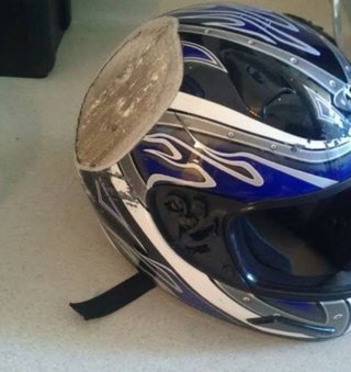 田舎の中学生は本当にヘルメット被ってるの？