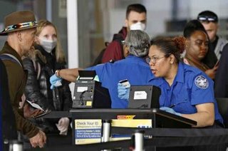 米国が英国･ドイツとの渡航制限の緩和を協議　旅行需要の回復促す目的でクリスマスにも