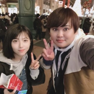 浜辺美波が150kg越えのユーチューバーと熱愛？