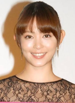 岩佐真悠子が芸能界引退を発表