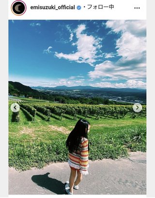 鈴木えみ、７歳迎えた娘の全身ショットを公開「スタイル良すぎる」「美人さん」