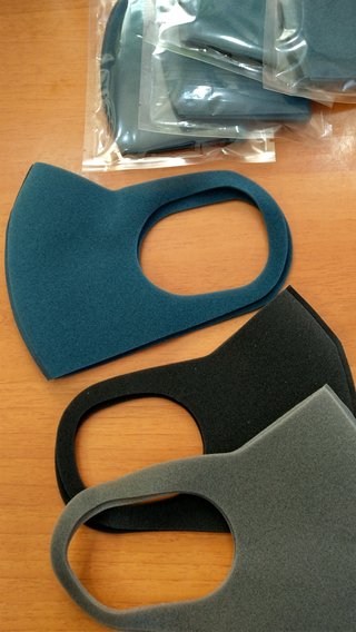 未だに布マスク、サイズ迷子