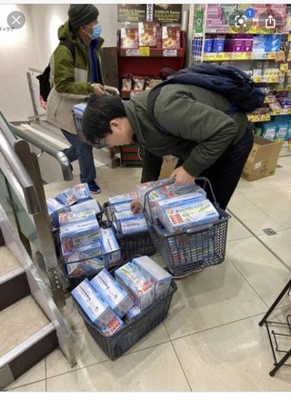 コンビニ内で子供を叱った。私が悪い？