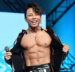 西川貴教、美ボディーコンテストに一般出場して優勝