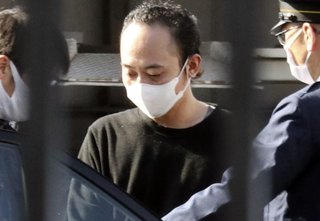 17歳彼女に300人売春 男の手口