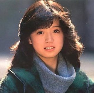 中森明菜の全盛期って橋本環奈ちゃん似てるよね