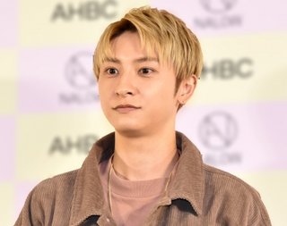 AAAの與真司郎（31）が来年いっぱいでアーティスト活動を休止すると発表