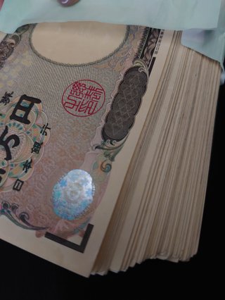 100万円！三越、伊勢丹とかのデパートでブランド買い放題