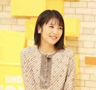 浜辺美波：コント初挑戦で“可愛すぎる新人ギャル”に変身「チョリーッス！」も