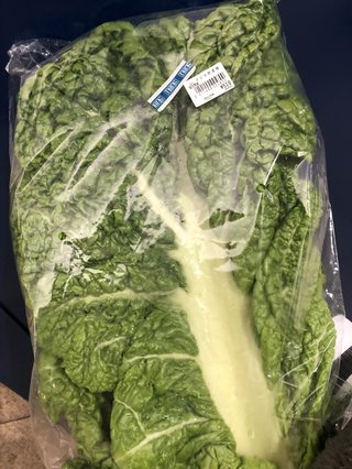 関東住み　ショック、、かつお菜がどこの百貨店も売り切れ