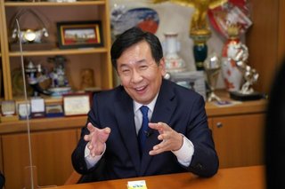 立民･枝野幸男「僕たちが支持されないのはメディアの責任｣｢メディアと戦っている｣
