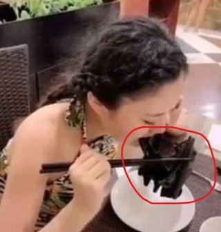 在日中国人社会「日本のコロナ対応はおかしい」