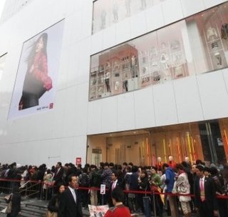 ユニクロ「韓国店舗閉店したら営業利益が23％増加､ユニクロ史上2位の黒字になった」