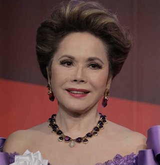 今度はランチ会…デヴィ夫人に「不要不急なの？」と心配の声