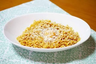 チキンラーメン2口で飽きる