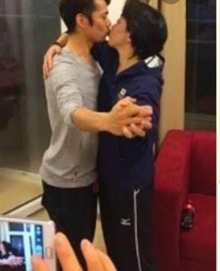 橋本聖子(56)､高橋大輔へのセクハラキス強要が海外に拡散されてしまう