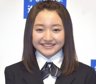 谷花音 米の高校に語学留学 